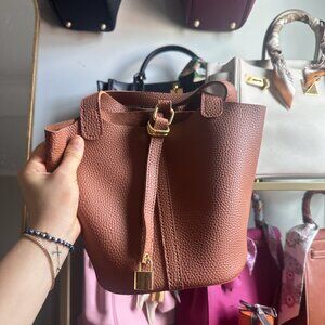 Picotin 18 Gold Bag Pebbled Faux Leather